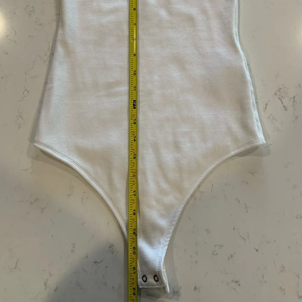NWOT A&F Ribbed Tank Bodysuit, Size M - Picture 8 of 8